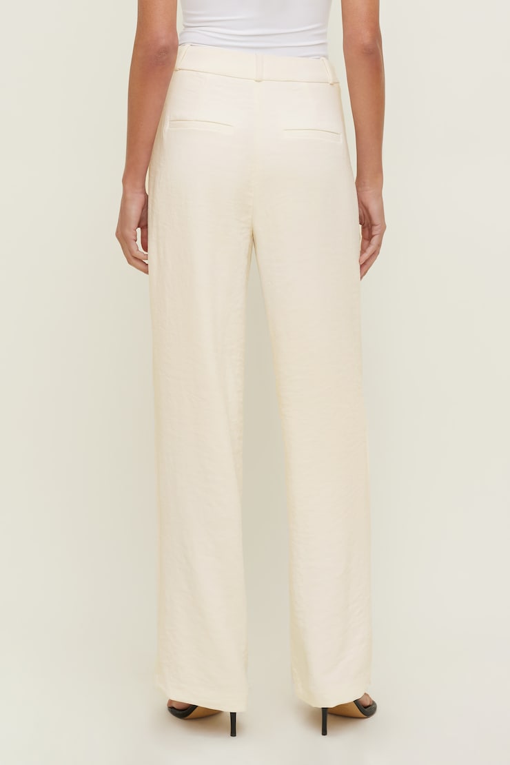 Airflow High Rise Wide Leg Pants Cashmere Cream large
