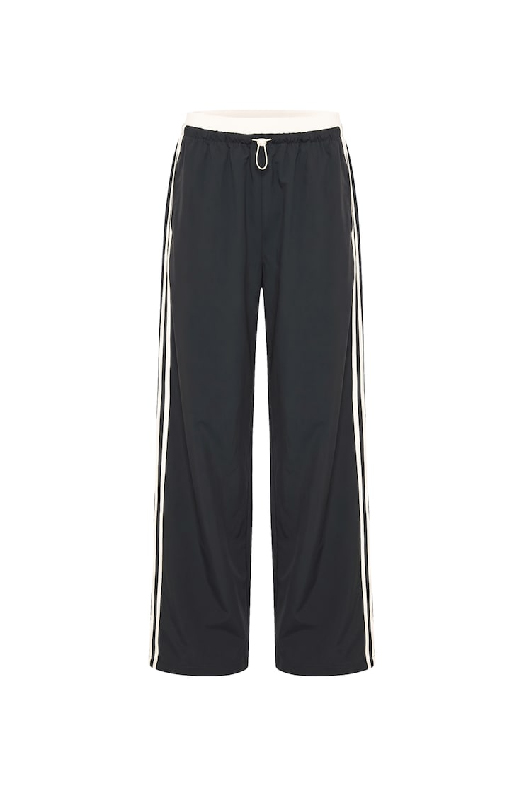 On The Go Track Pants, Forged Iron Grey/Snow White, large
