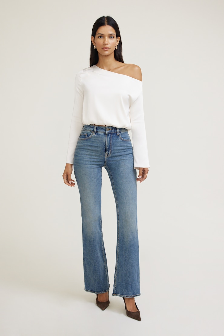 Blouse à épaules dégagées en satin Crème sel de mer large