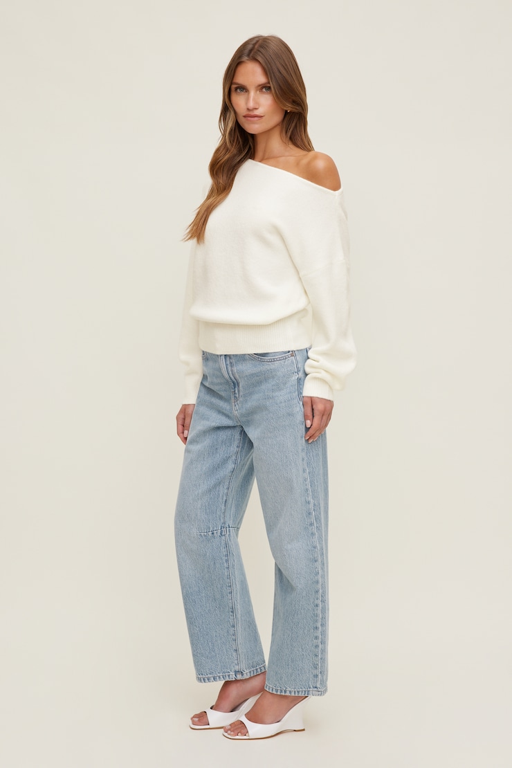 Lola Off Shoulder Sweater Snow White large