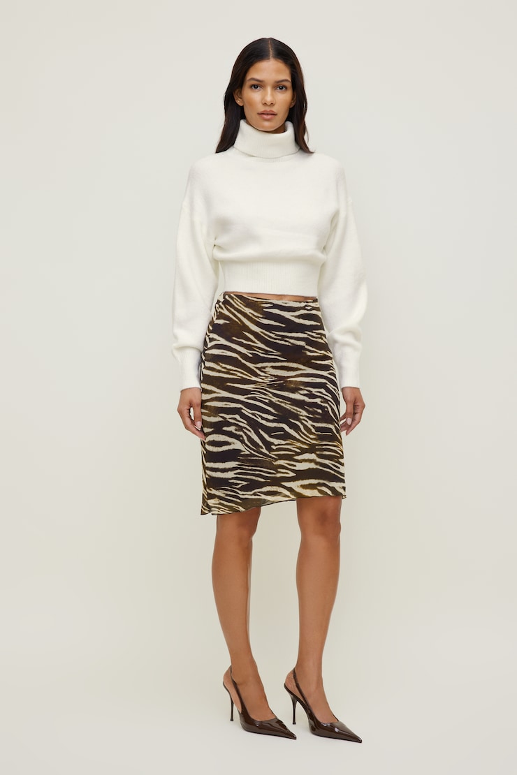 Ellora Cropped Turtleneck Sweater Snow White large
