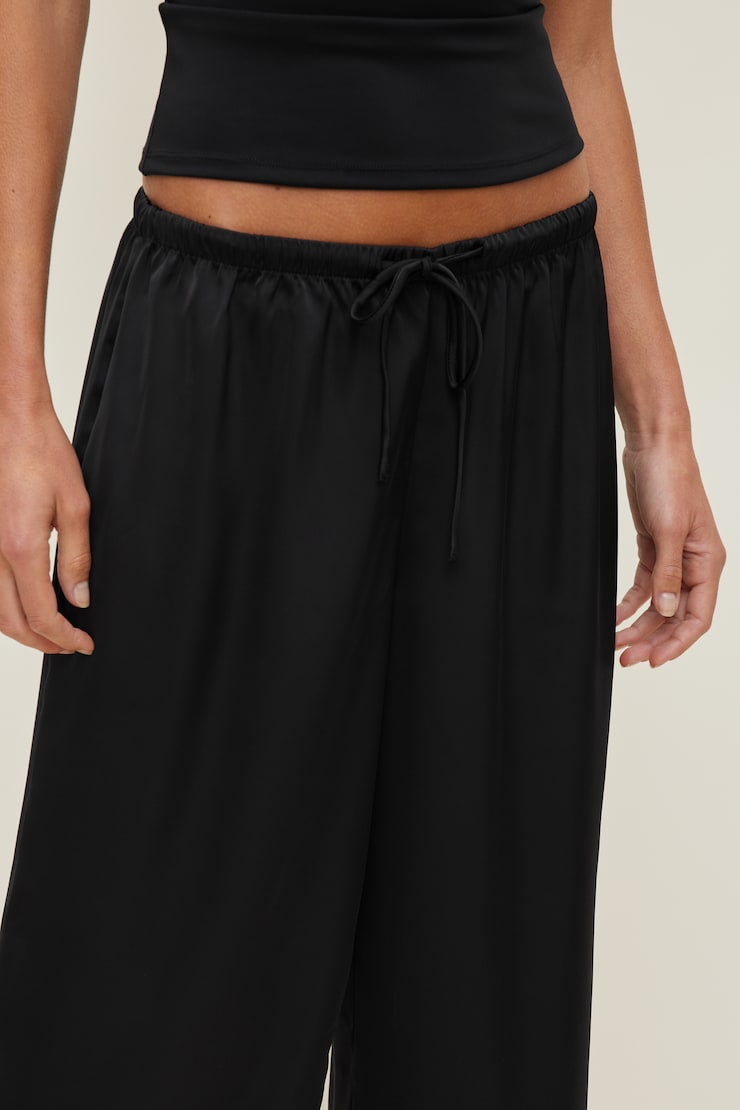 Leo Satin Capri Pants Jet Black large