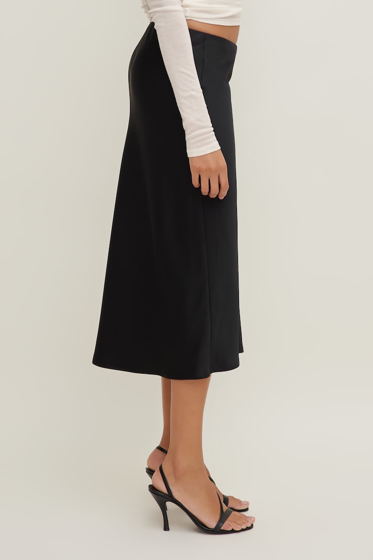 Jupe midi en satin Delila Noir encre large