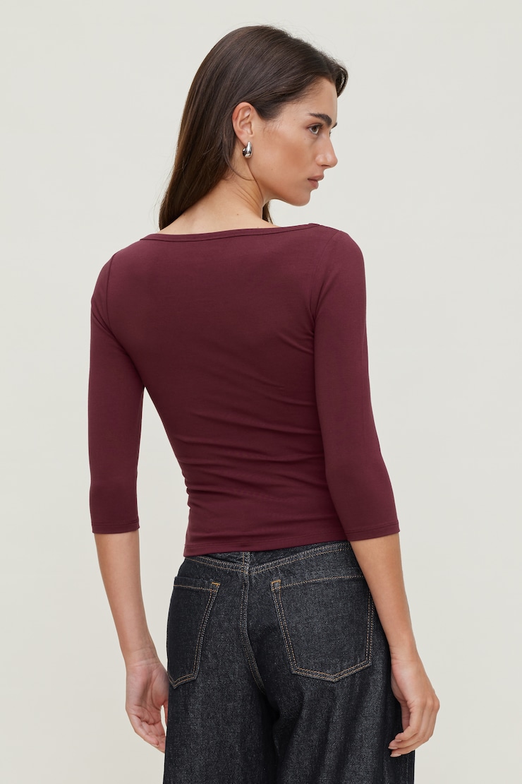 Maude Cotton Spandex T Shirt Maroon Banner large