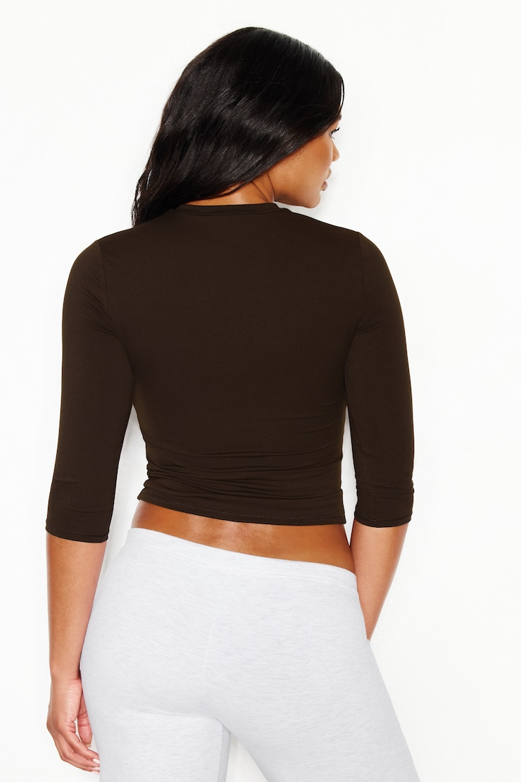 Sleek High V-Neck 3/4 Sleeve Top, Armadillo Brown, large