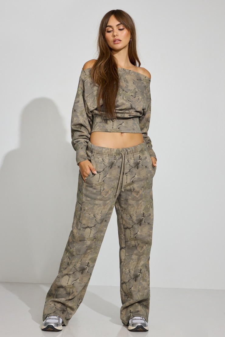 UltraFleece Straight Leg Sweatpants, Camo, large