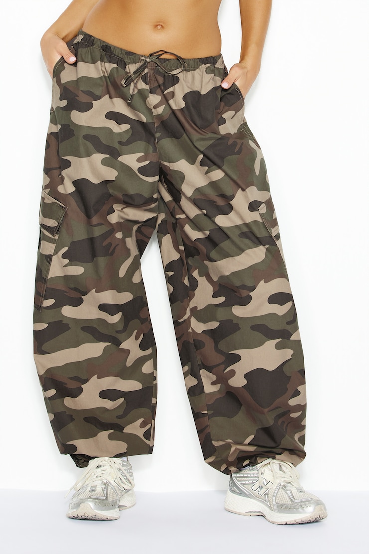 Pantalon cargo en popeline à jambe ballon, Camouflage écrasé, large
