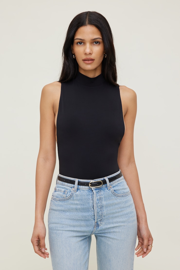 Oval Super Slim Faux Leather Belt