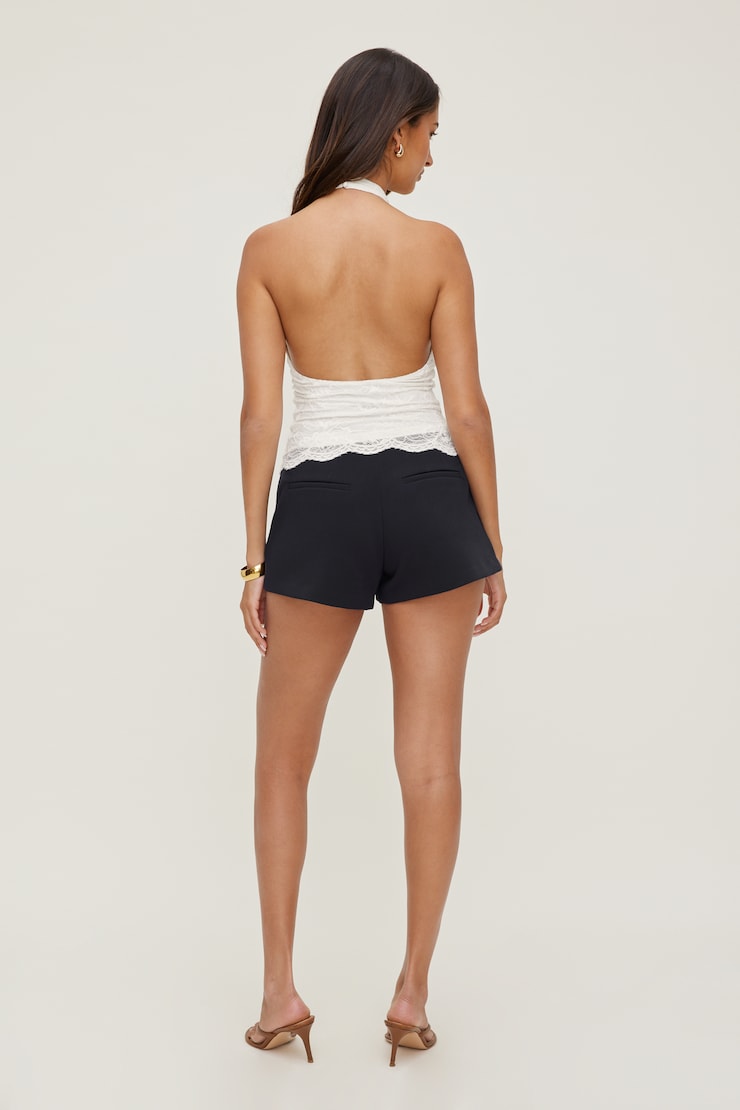Short à taille haute et à coupe en A Marine puits profond large