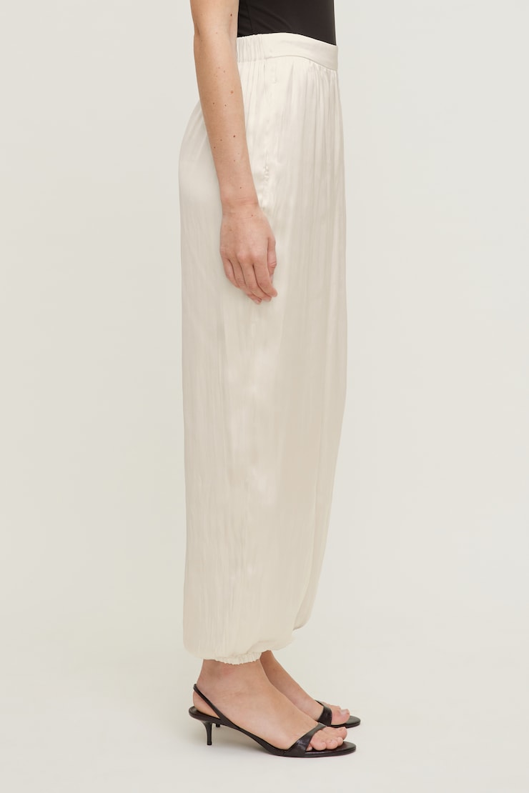 Satin Balloon Pants Sea Salt Cream large