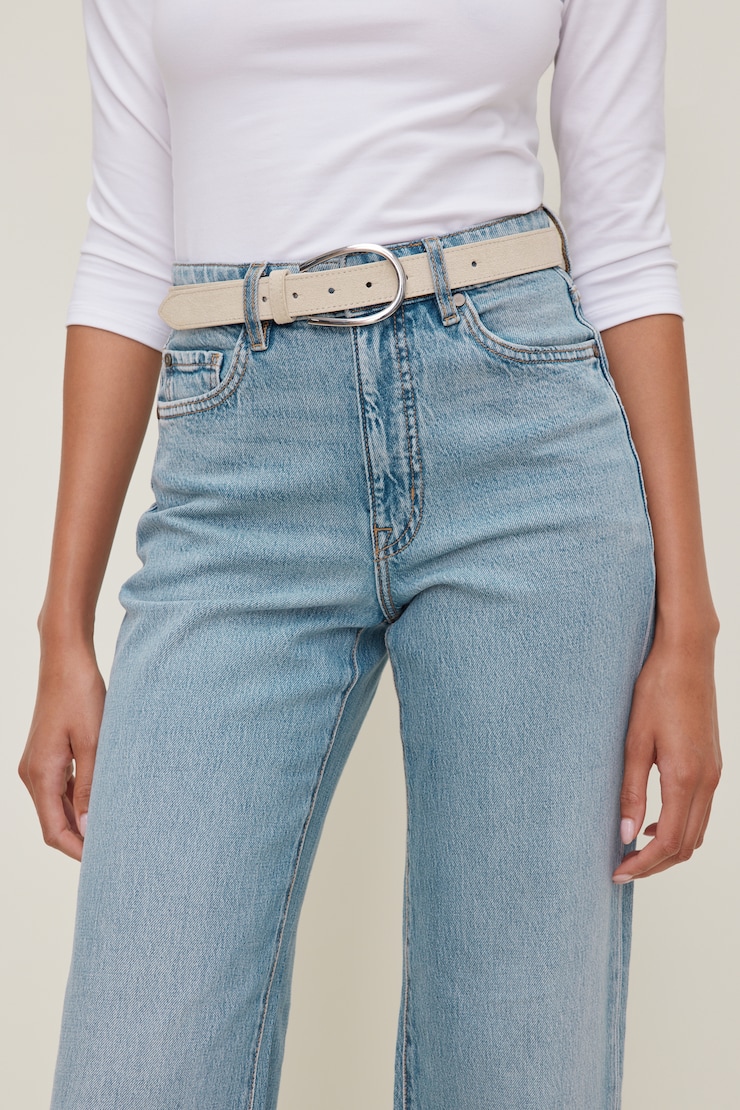Pull Through Faux Leather Belt