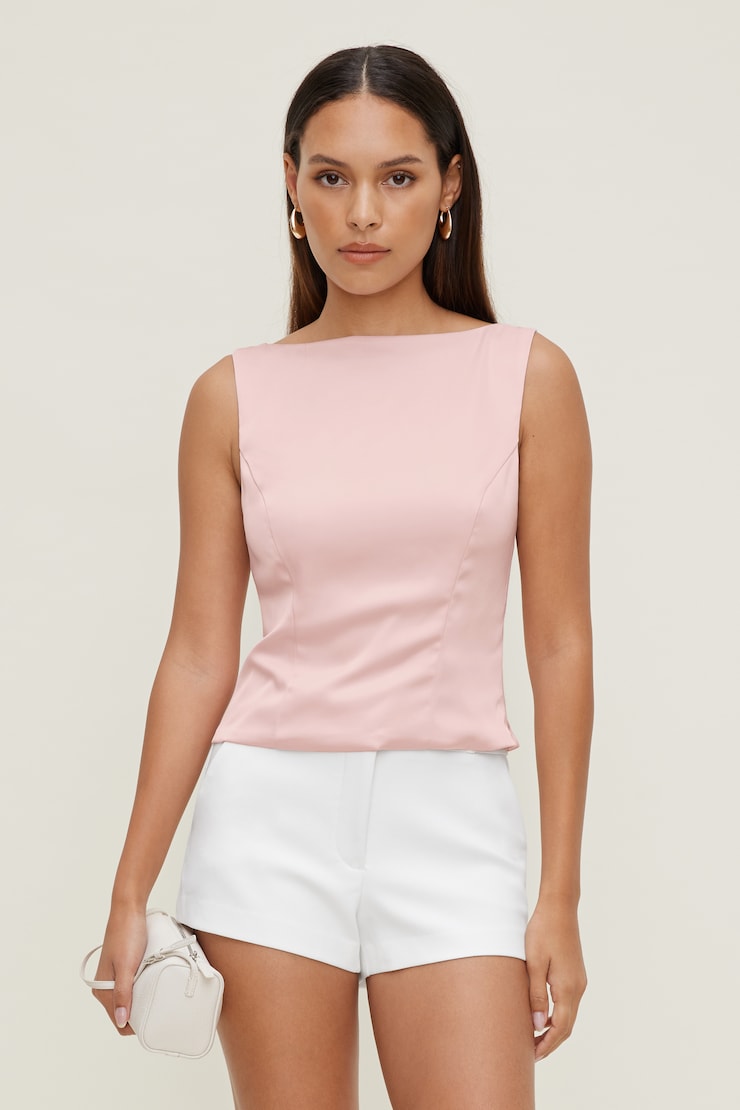 Camisole en satin à dos ouvert
