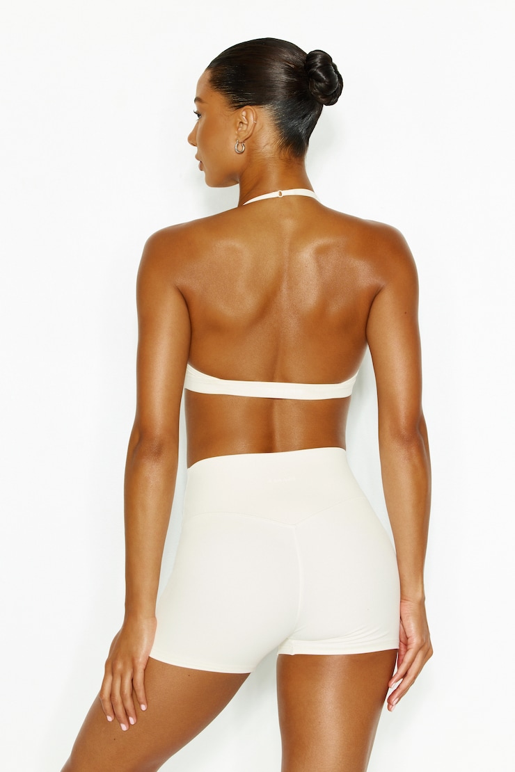 Active Booty Shorts, Snow White, large