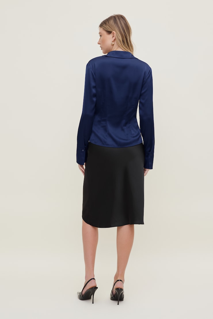 Kyra Satin Shirt Ocean Cavern Navy large
