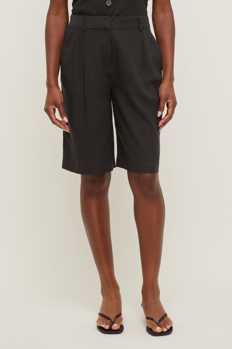 Linen High Rise Bermuda Shorts