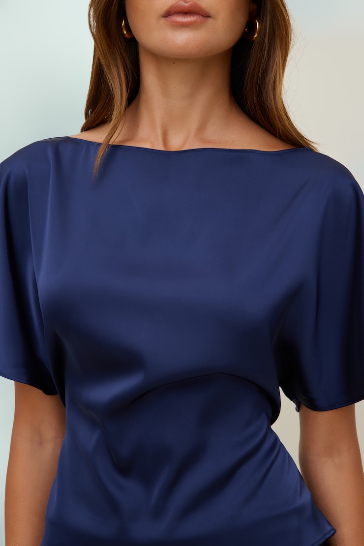 Blouse en satin Farra Bleu marine caverne océanique large