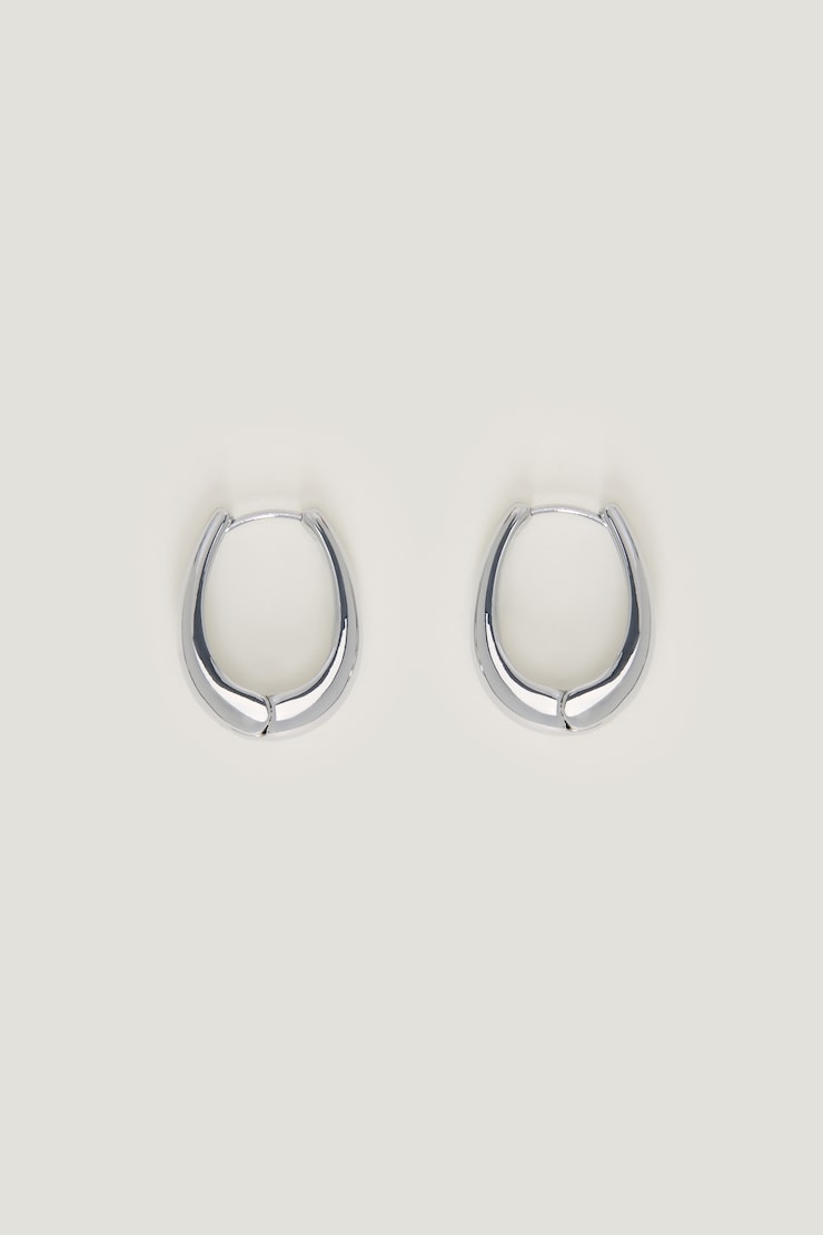 Anneaux d’oreilles ovales