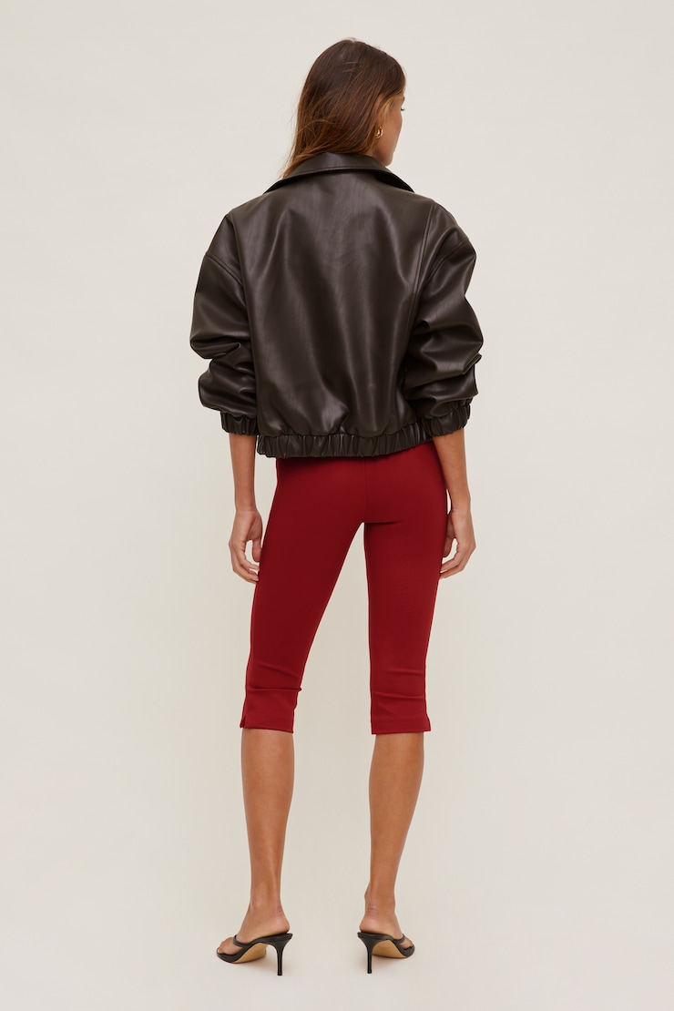 Liv Capri Pants Savvy Red large