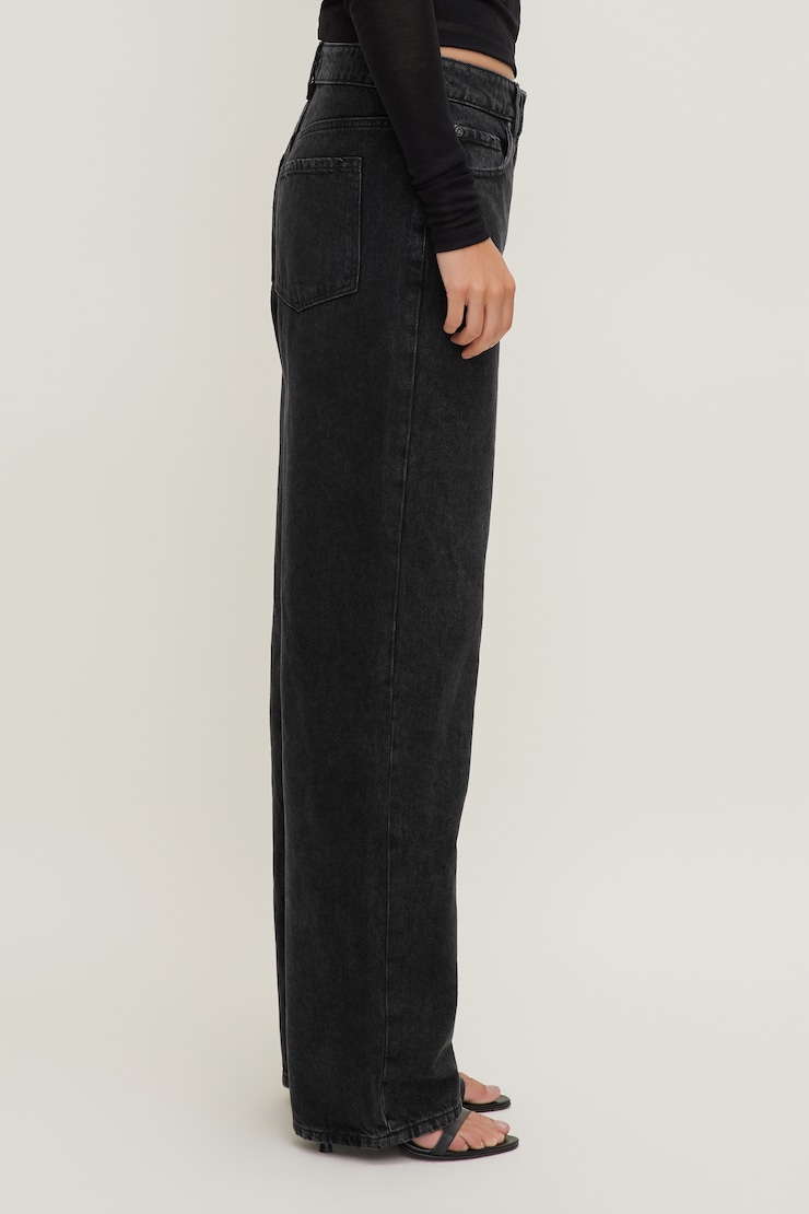 Mika Mid Rise Relaxed Straight Leg Jeans Nightfall Black large
