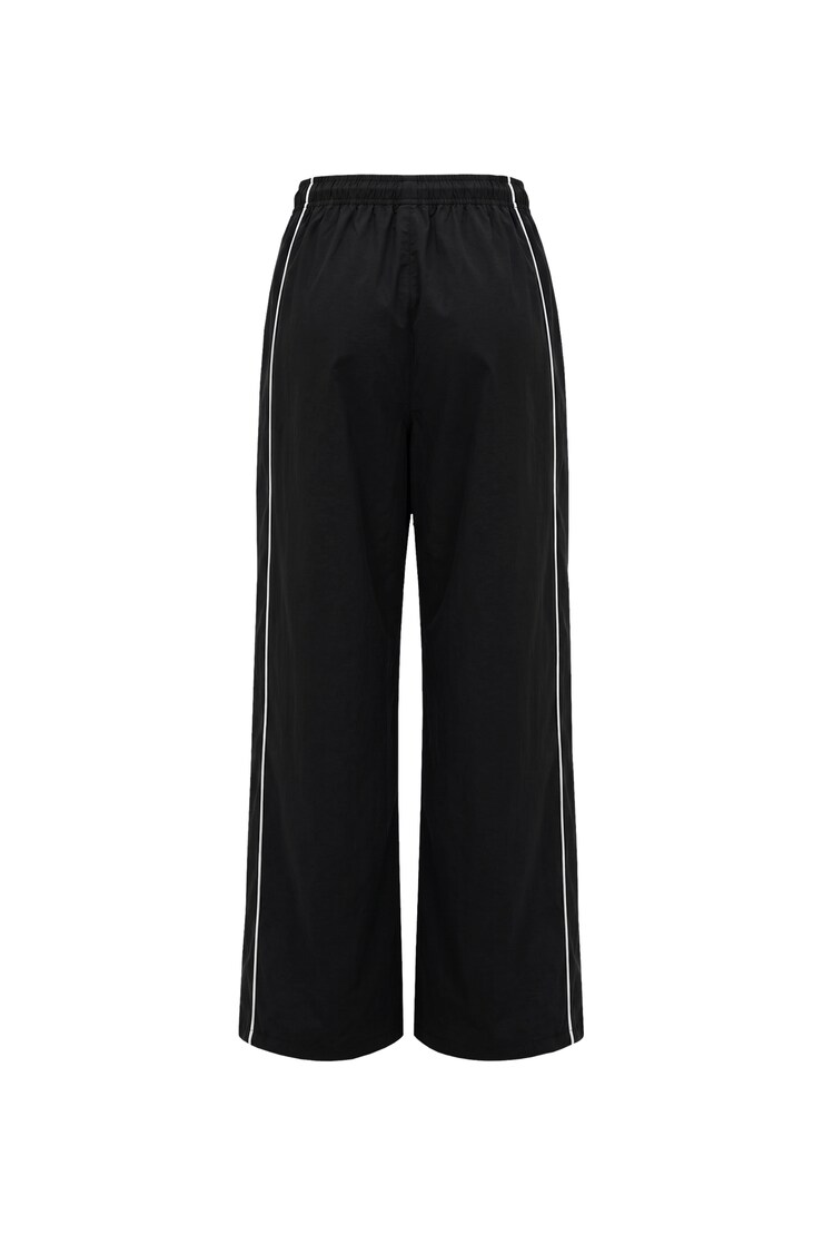 On Track Nylon Joggers, Jet Black/White, large