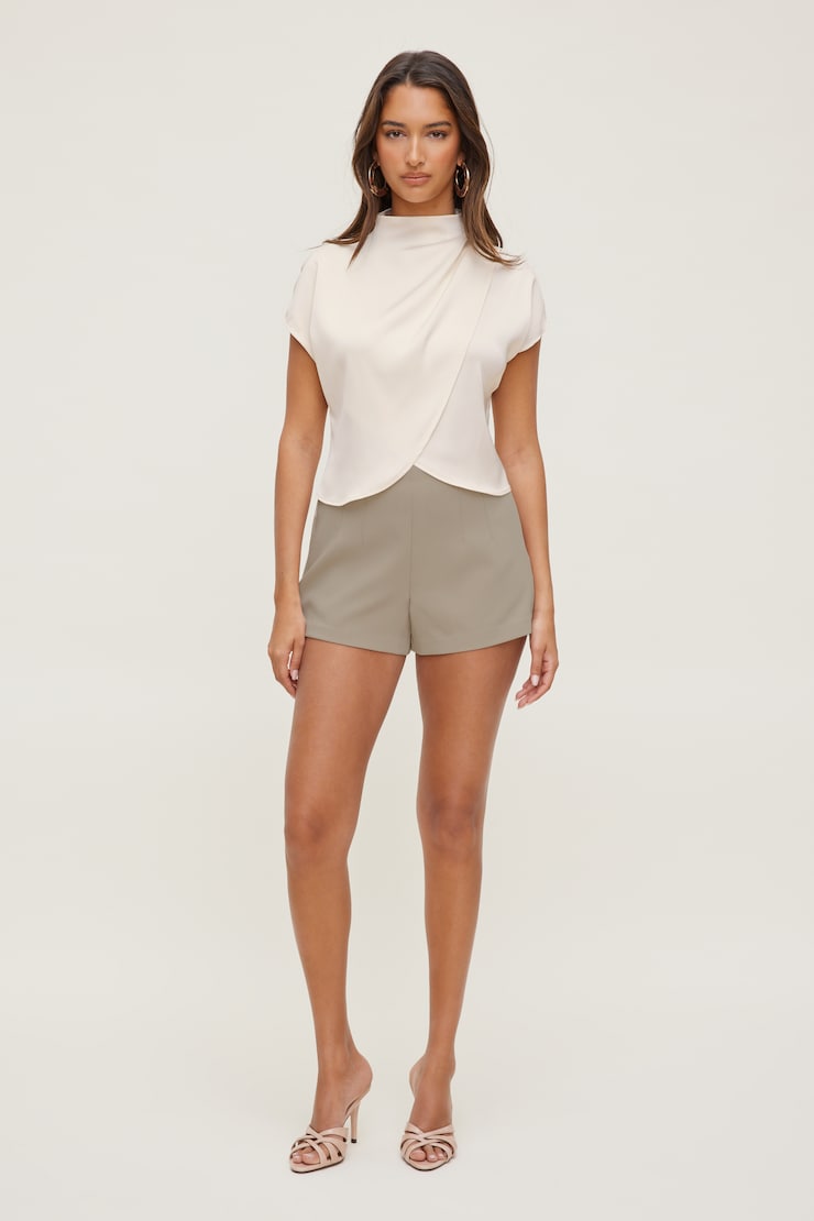 Blouse superposée en satin Ella