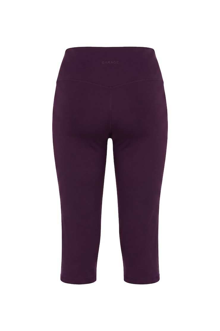 Perfect Peach™ Active Capris, Wild Berry Maroon, large