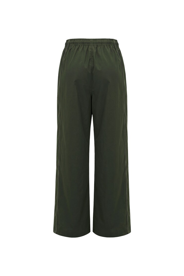 On Track Nylon Joggers, Olive Obsession, large