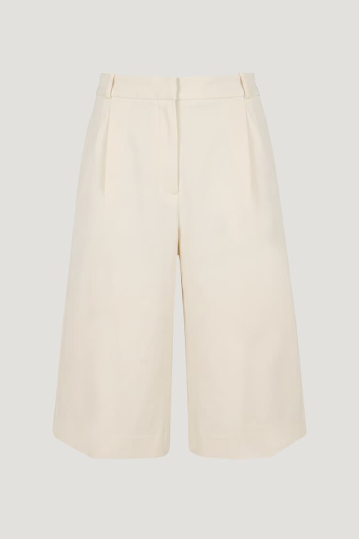 Mid Rise Bermuda Shorts Polished Pearl Beige large