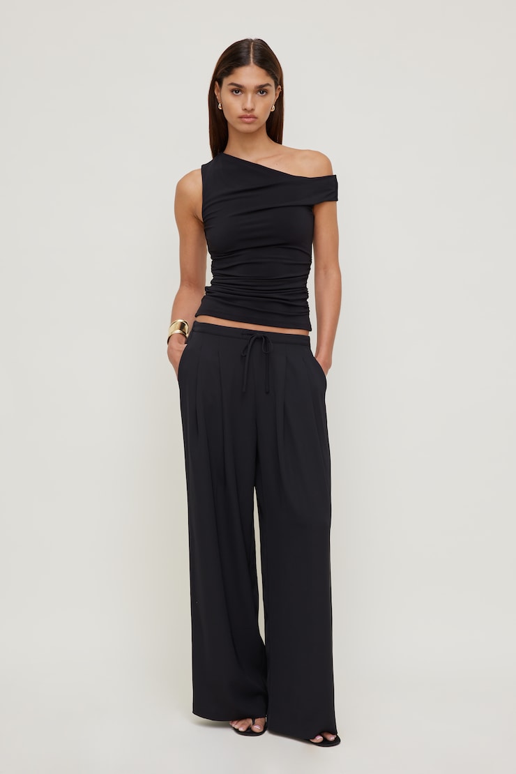 Sculpt Off Shoulder Top
