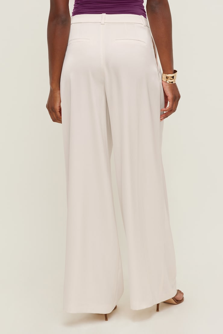 Pantalon en satin à jambe large