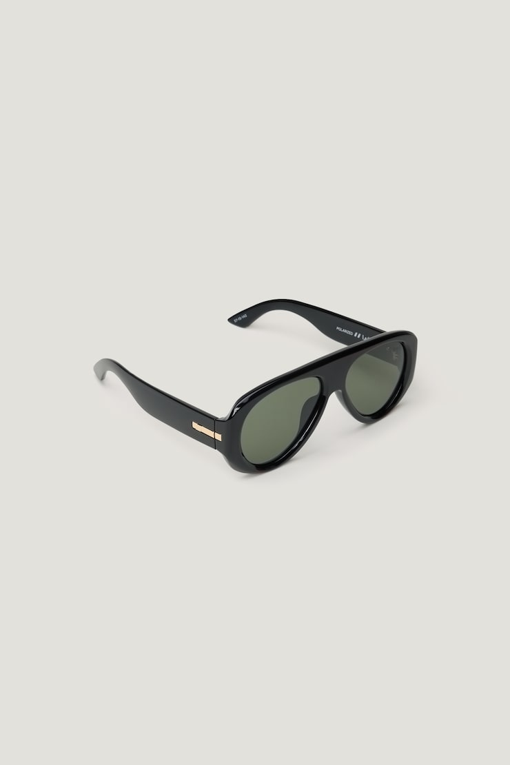 LE SPECS | Dream Boat Aviator Sunglasses Black / Smoke large