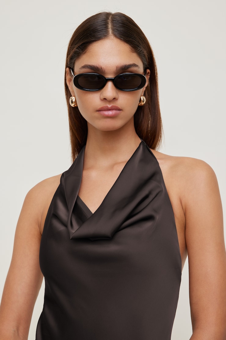 LE SPECS | Outta Love Oval Sunglasses Black / Smoke large