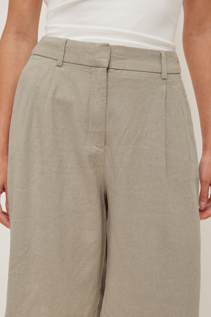 Linen High Rise Bermuda Shorts
