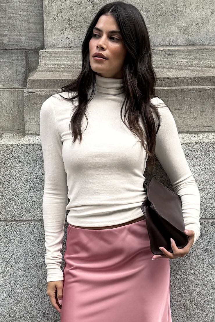 Fitted Turtleneck Top
