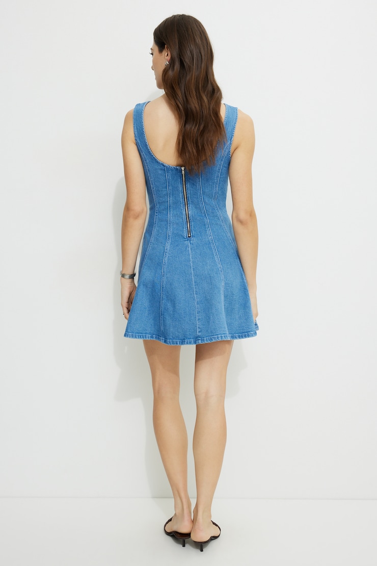 Minirobe à col bateau en denim Cecelia Bleu indigo moyen-pâle / Bleu Stellarton large