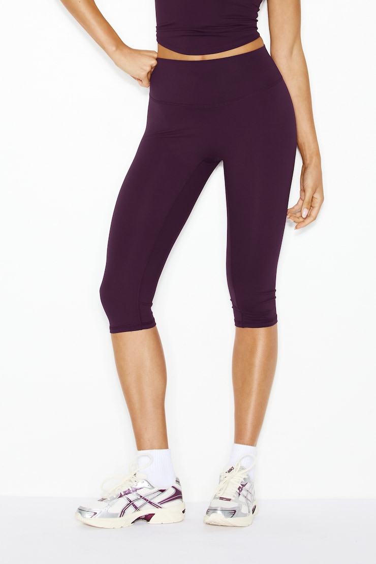 Perfect Peach™ Active Capris, Wild Berry Maroon, large