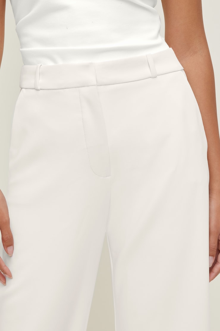 Pantalon à jambe ballon et taille mi-haute