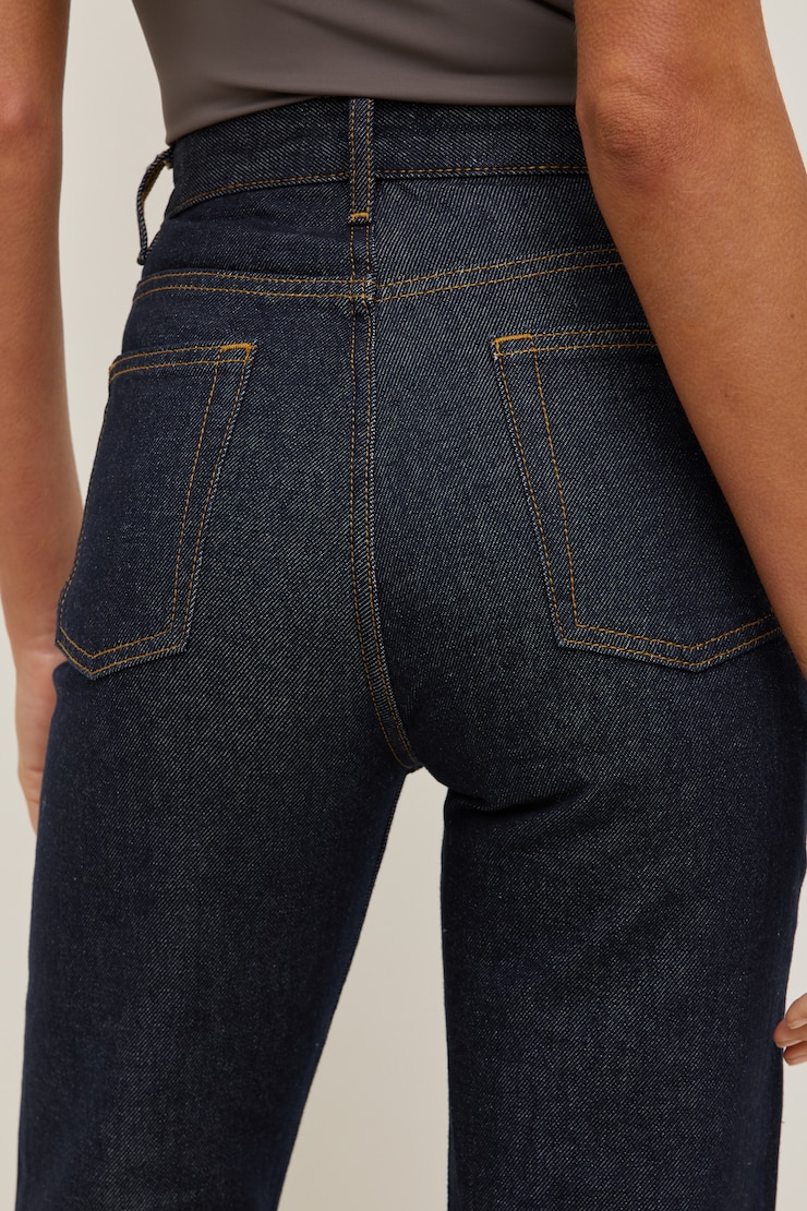 Jean semi-évasé à taille ultrahaute Valentina