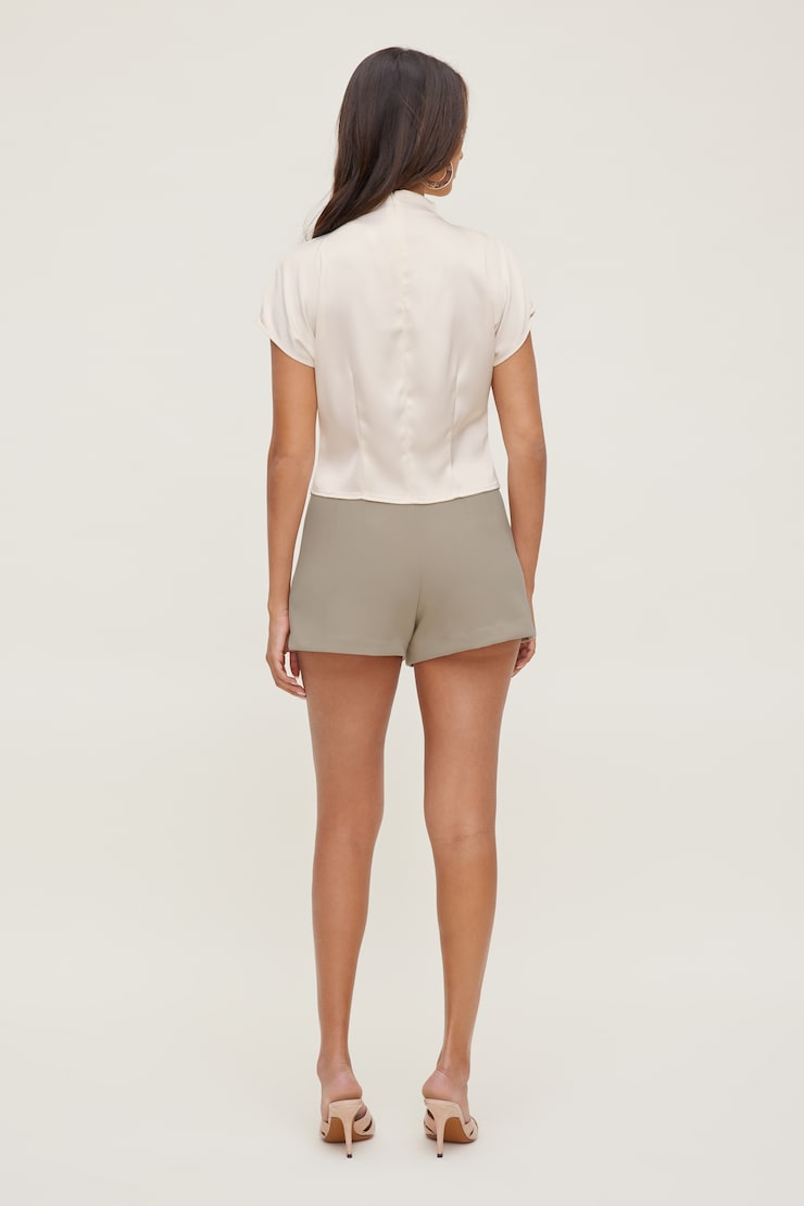 Blouse superposée en satin Ella