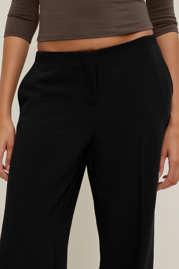 Danika Airflow Low Rise Pants Jet Black large
