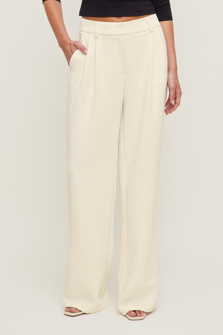 Alex Airflow Wide Leg Pants Cashmere Cream large
