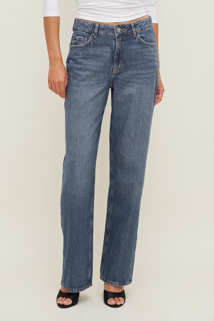 Mika Mid Rise Relaxed Straight Leg Jeans Medium Indigo / Southern Blue large