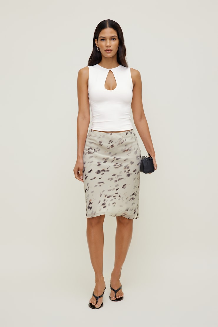 Sculpt Keyhole Top