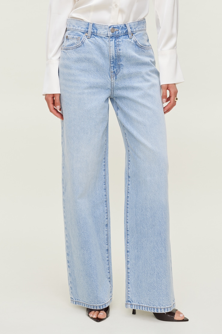 Rowan Mid Rise Baggy Wide Leg Jeans Medium Light Indigo / Amherst Blue large