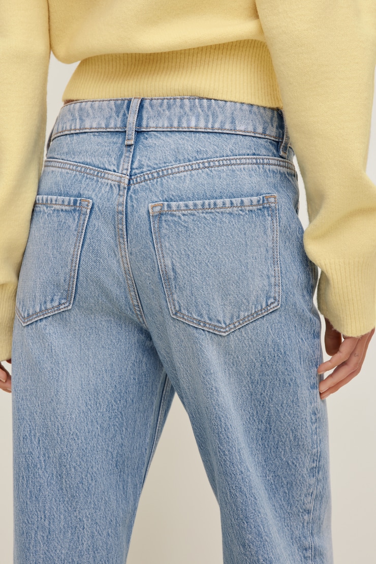 Mika Mid Rise Relaxed Straight Leg Jeans Medium Light Indigo / Fay Blue large