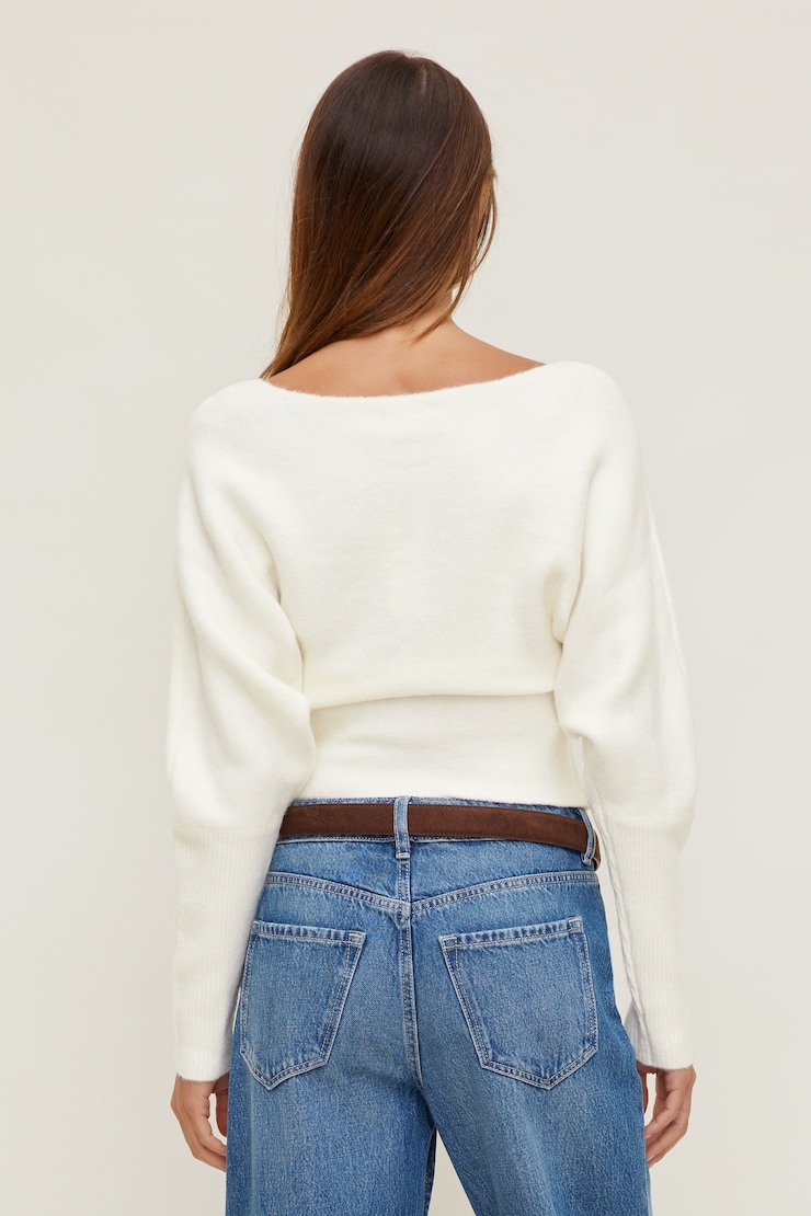 Cinched Boat Neck Sweater Snow White large
