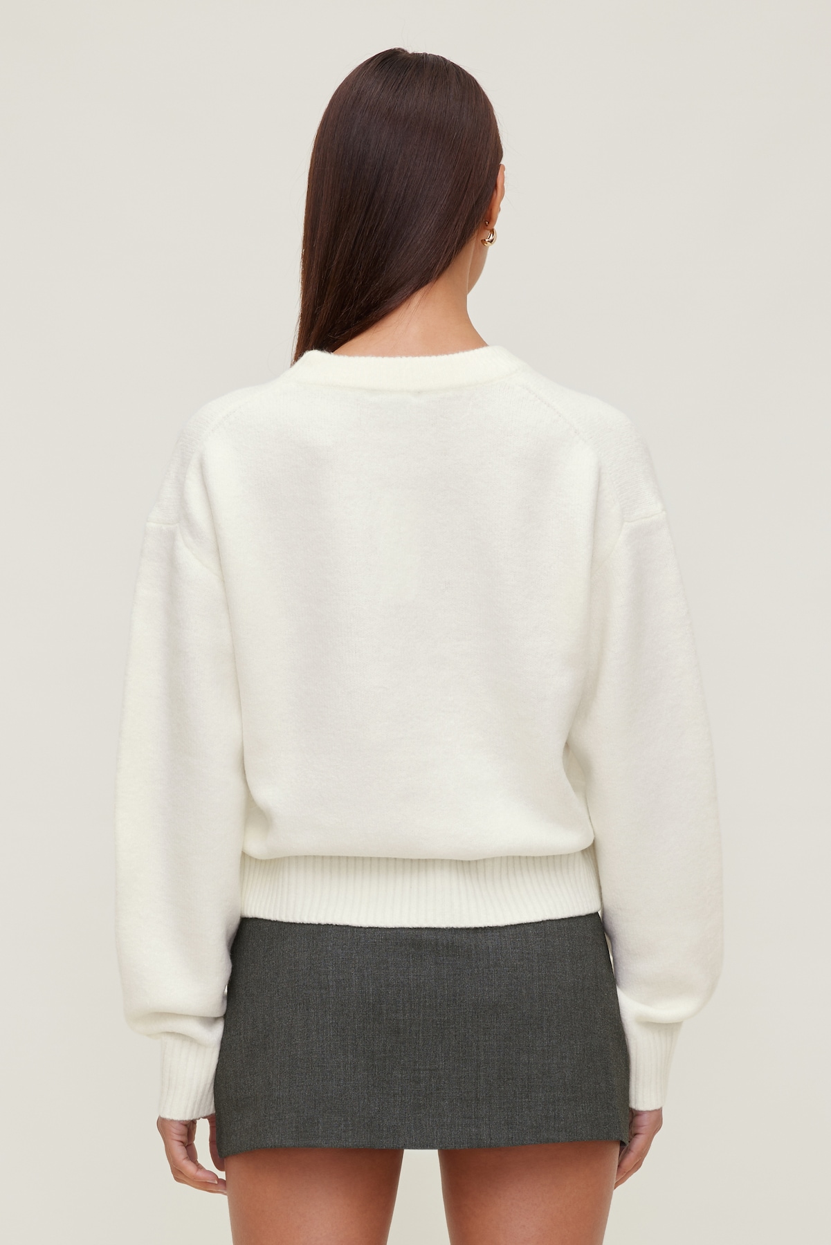 Shrunken Crewneck Sweater – Dynamite – Snow White - Gallery Image 1