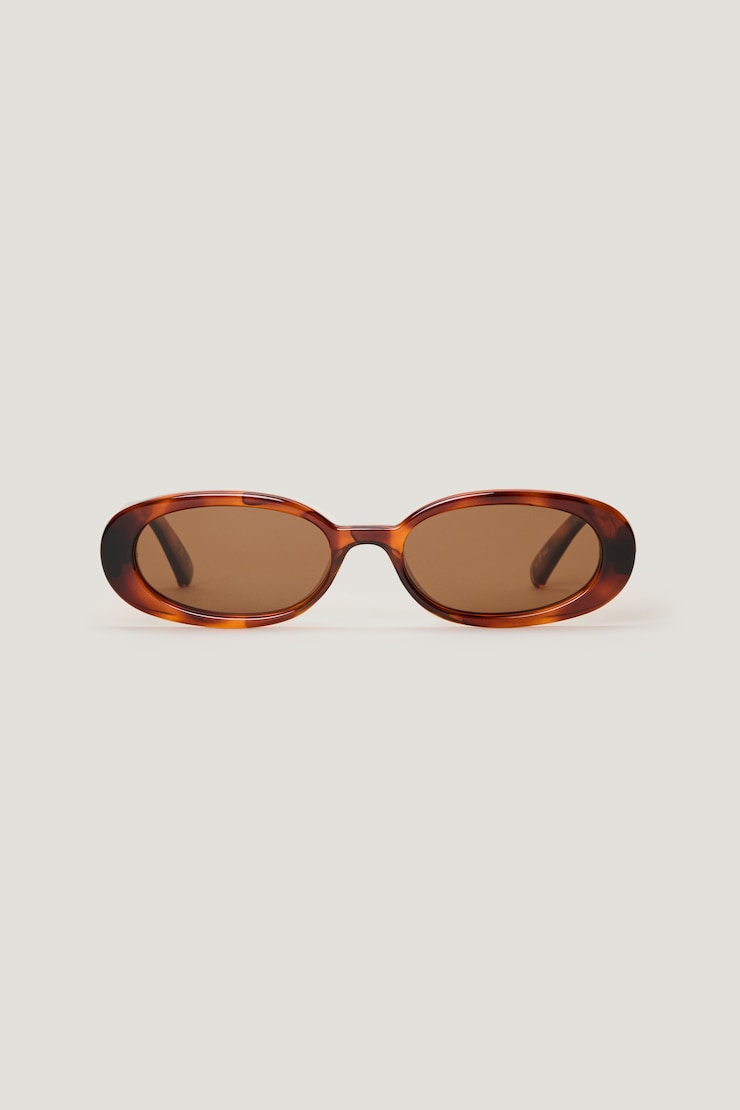 LE SPECS | Outta Love Oval Sunglasses