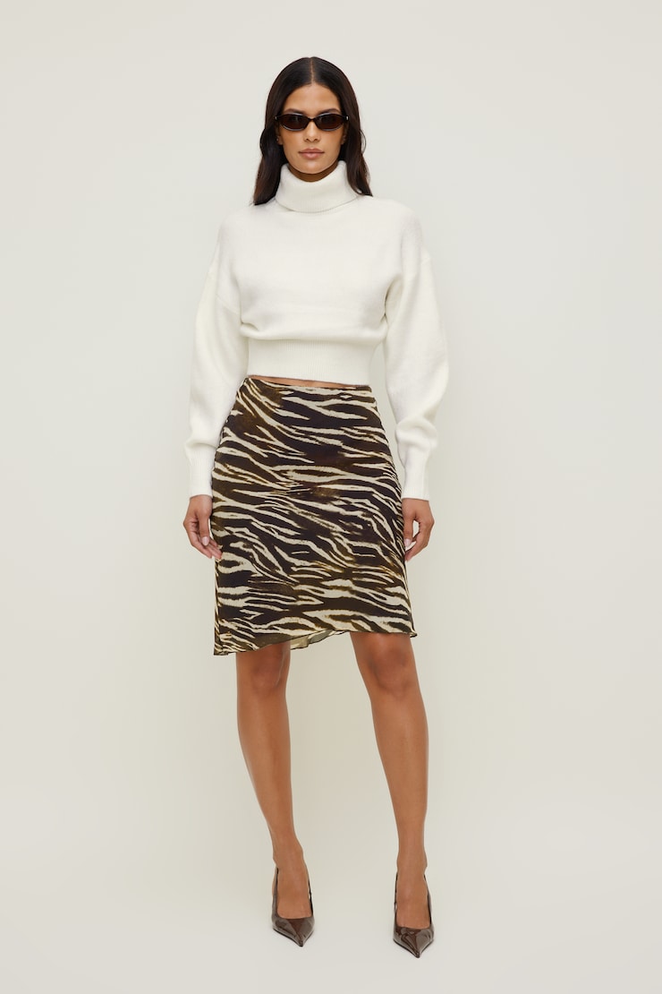 Ellora Cropped Turtleneck Sweater Snow White large