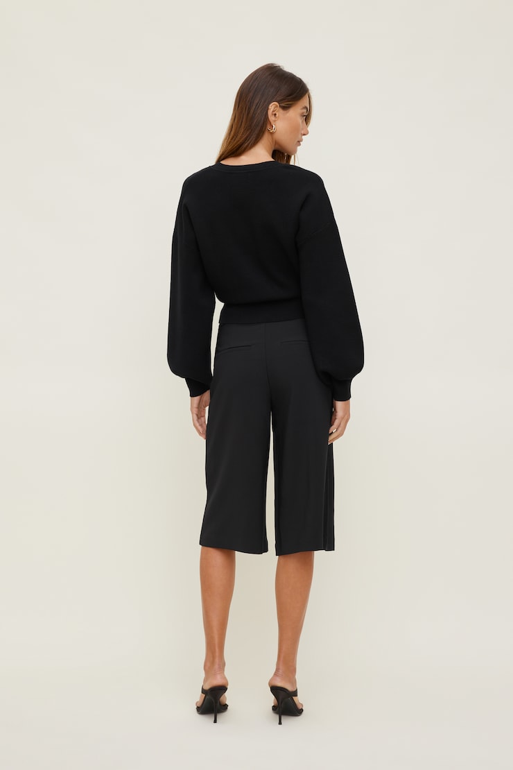 Cinched V Neck Sweater Jet Black large